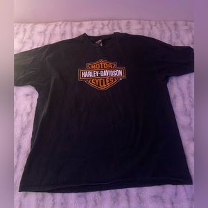Mens 2XL Harley Davidson shirt!!